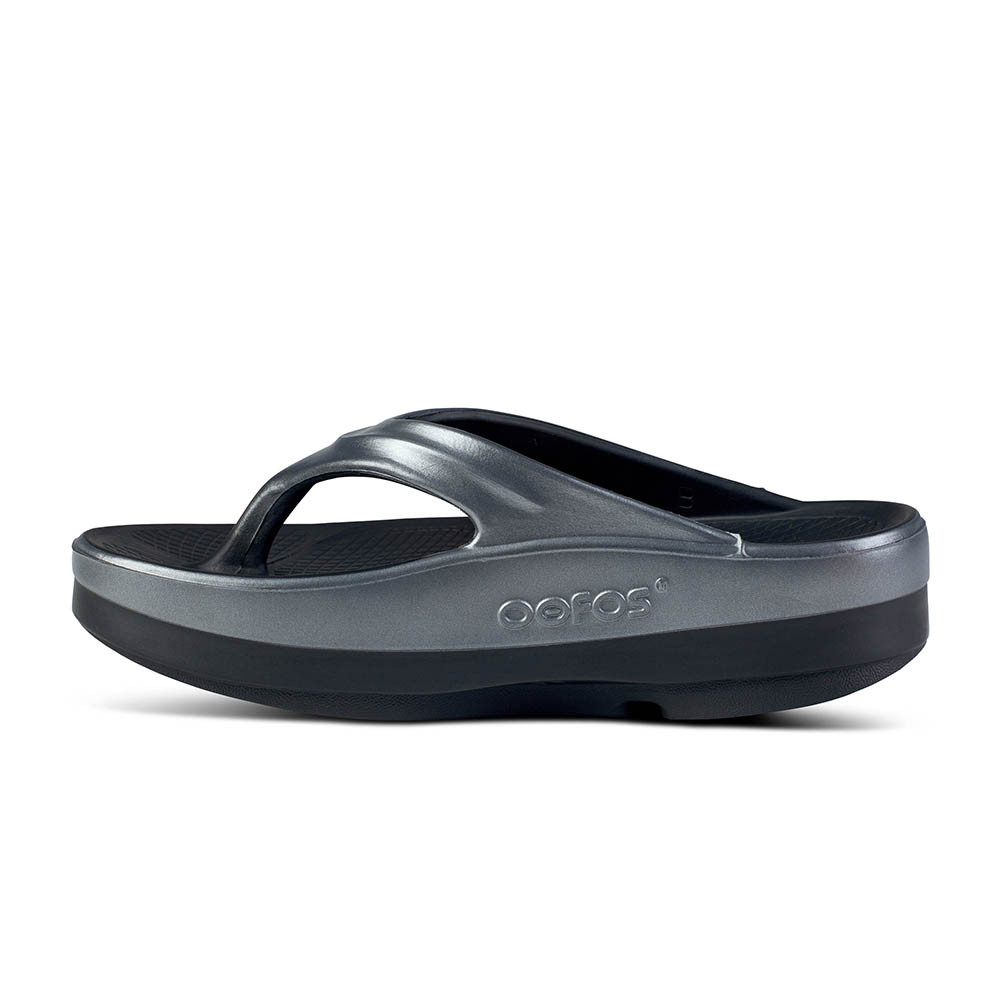 Oofos Women's Oomega OOLala Luxe Black Salt